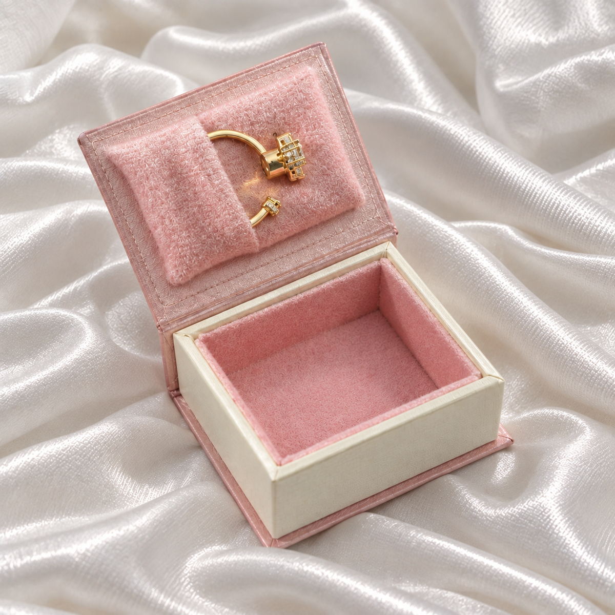 Lumiere Ring Jewelry Box