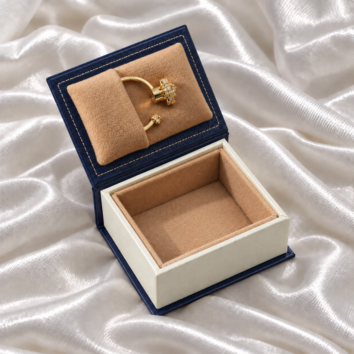 Lumiere Ring Jewelry Box